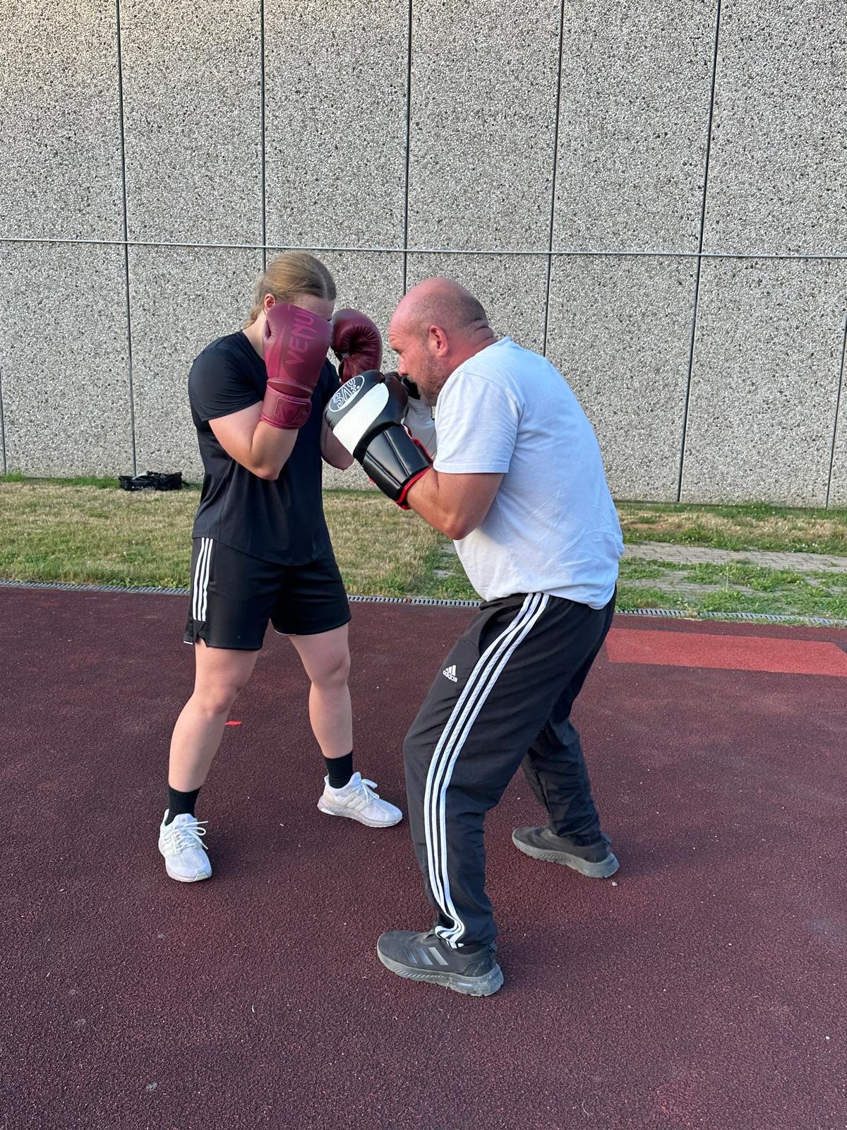 Partnertraining an den Pratzen beim BSV Kreuzau